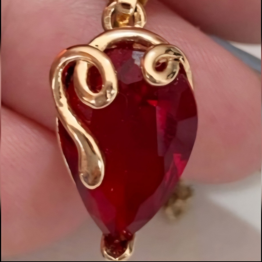 Simulated Ruby Necklace - Picture 2 of 3
